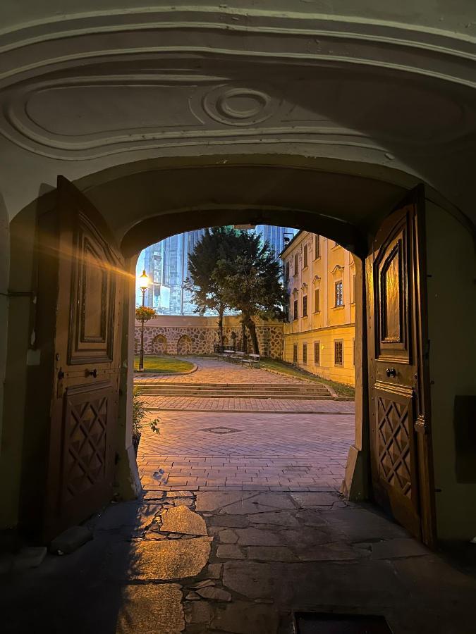 Csaky Palace Bratislava 1 Διαμέρισμα Εξωτερικό φωτογραφία